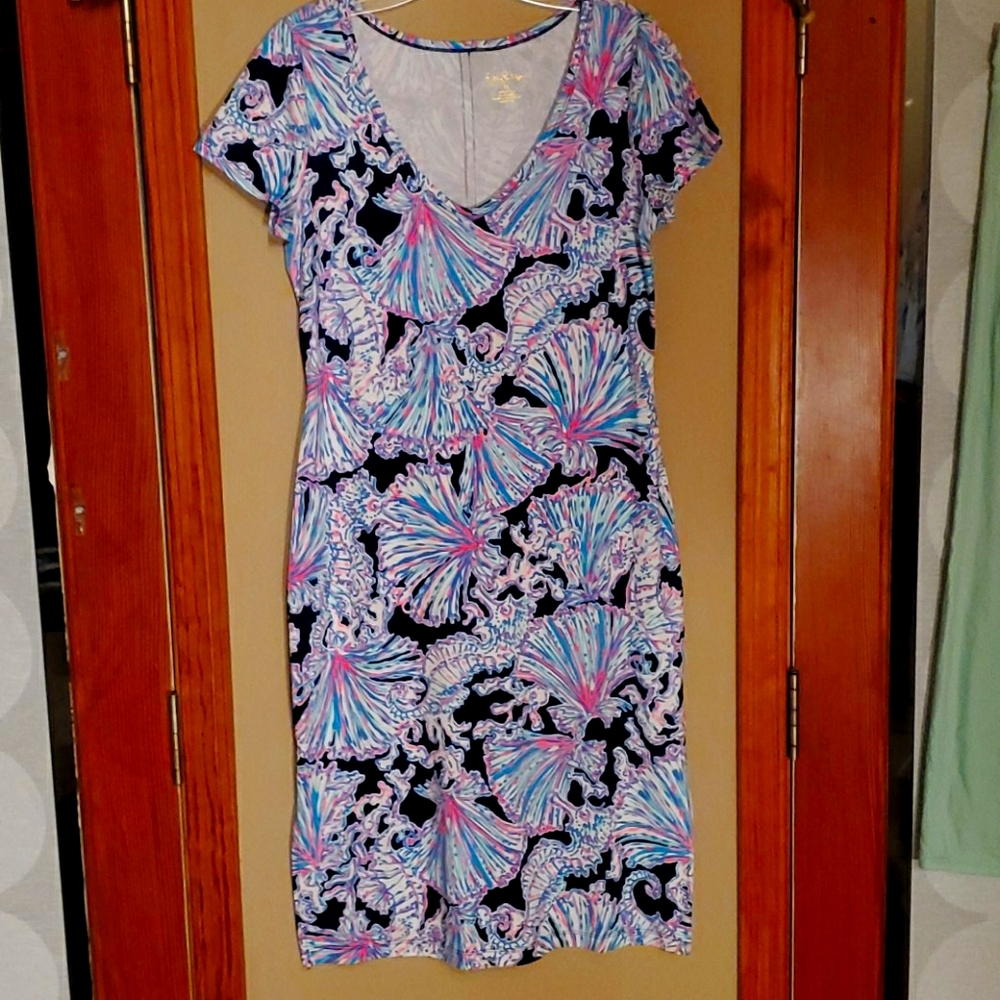 Lilly Pulitzer 👗 stretch very comfortable